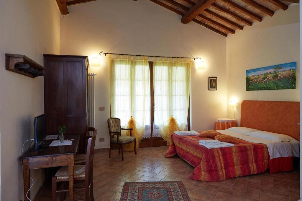 Agriturismo Eco-Bio Villa Vacasio Pitigliano Buitenkant foto