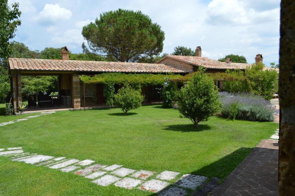 Agriturismo Eco-Bio Villa Vacasio Pitigliano Buitenkant foto
